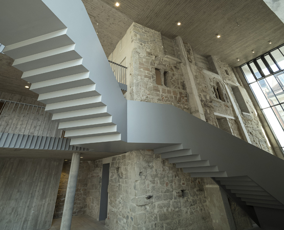 La restauration du Parlement vaudois (2017) différencie les couches historiques. ARC - JB Sieber